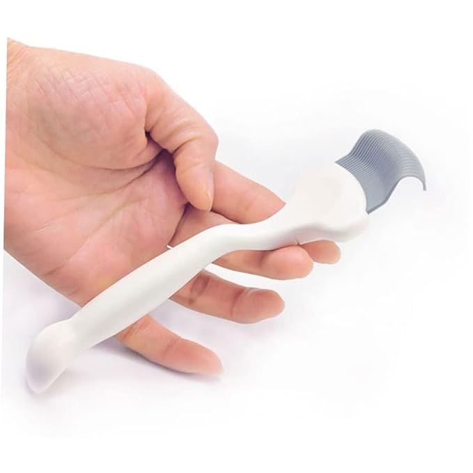 Cat Grooming Comb Elastic Pin Cat Hair Knot for Easy Cleaning Eliminates Tangles Loose Hair Material for Indoor Cats