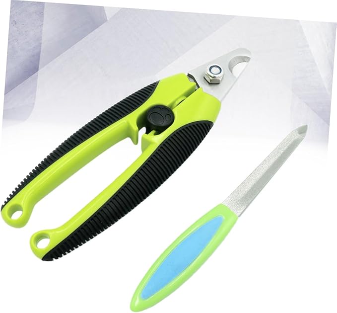 Stainless Steel Pet Nail Clipper with Safety Guard for Cats and Animals Sharp Ripple Pattern Design for Safe Grooming and Comfortable Use Includes Nail File