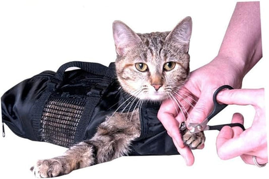 GANAZONO Cat Grooming Bag Fit Easy Zipper Closure for Bathing and Nail Clipping Includes Cat Muzzle for Grooming