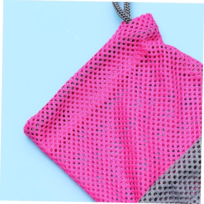 Sosoport Cat Grooming Bag Adjustable Mesh Bathing and Nail Trimming Bag for Cats Bite and Scratch Resistant for Bathing Ear Cleaning and Injection up to Random Color