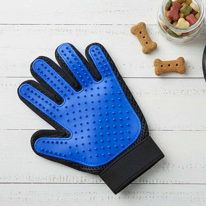 The Room Collective Pet Grooming Gloves 2-Pack, Left and Right Hand Deshedding Mitts with Soft Silicone Tips for Dogs and Cats, Blue