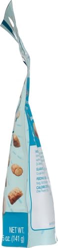 Blue Buffalo Bursts Crunchy Cat Treats, Seafood 5-oz Bag (Pack of 4)