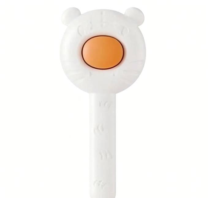 White Cat Combing Brush – Premium Hair Removal Tool for Cats & Dogs. Pet Store Supplies: Dog Brushing Combs, Cat Hair Cleaners, and Pet Care Products.