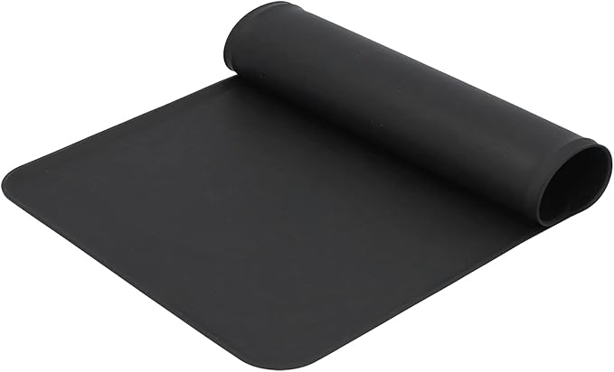 Silicone Non Slip Pet Feeding Bowl Mat for Dogs, Leakproof Dog Placemat for Food and Water, 11.8x18.9in Pet Supplies (Black)