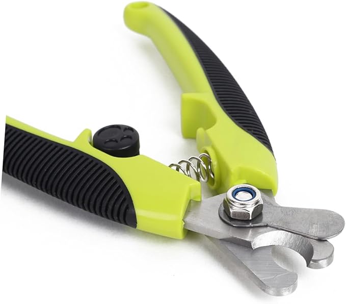 Stainless Steel Pet Nail Clipper with Safety Guard for Cats and Animals Sharp Ripple Pattern Design for Safe Grooming and Comfortable Use Includes Nail File