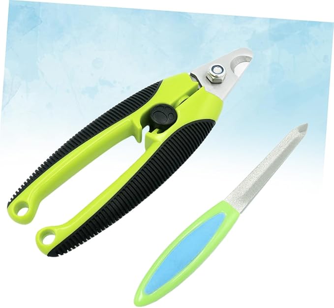 Stainless Steel Pet Nail Clipper with Safety Guard for Cats and Animals Sharp Ripple Pattern Design for Safe Grooming and Comfortable Use Includes Nail File