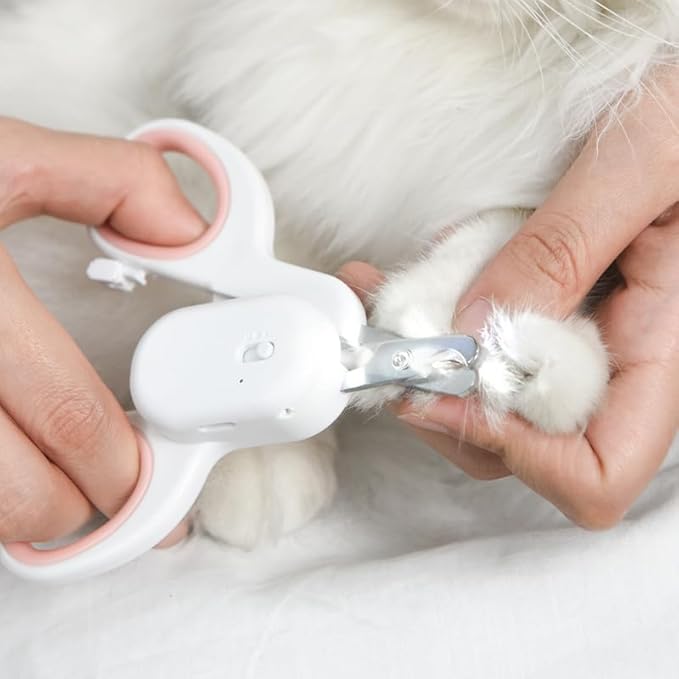 Cat Nail Clippers, cat Claw Clippers with Super Bright LED Lights, Baby cat Nail Clippers Stainless Steel Elbow Design Safe and Convenient pet Nail Clippers, cat Grooming Tools (Pink)