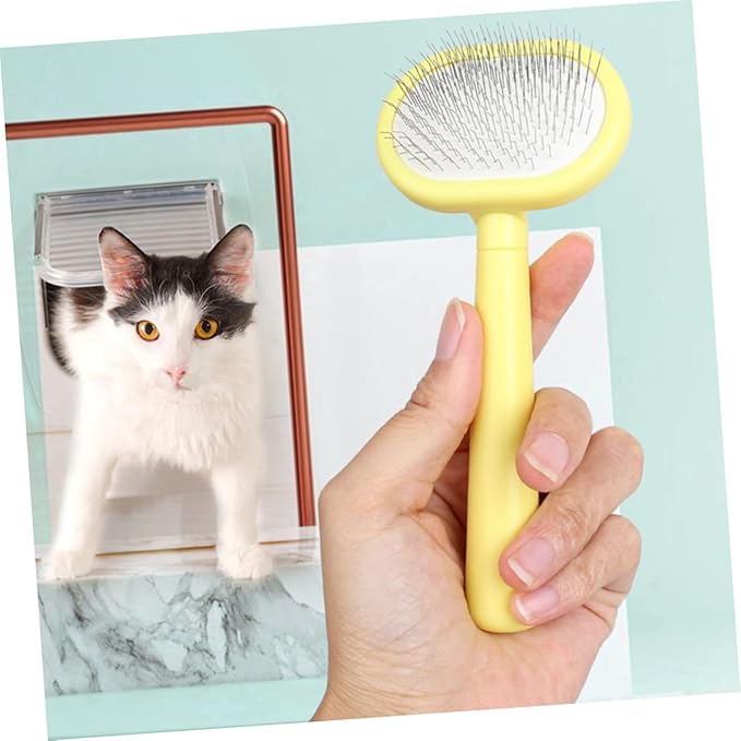 Cat Grooming Comb for Dogs and Cats Plastic Pet Hair Cleaning Comb with Long Handle for Comfortable Shedding and Tangle Removal Daily Use Bathing Tool for Healthy Fur Maintenance