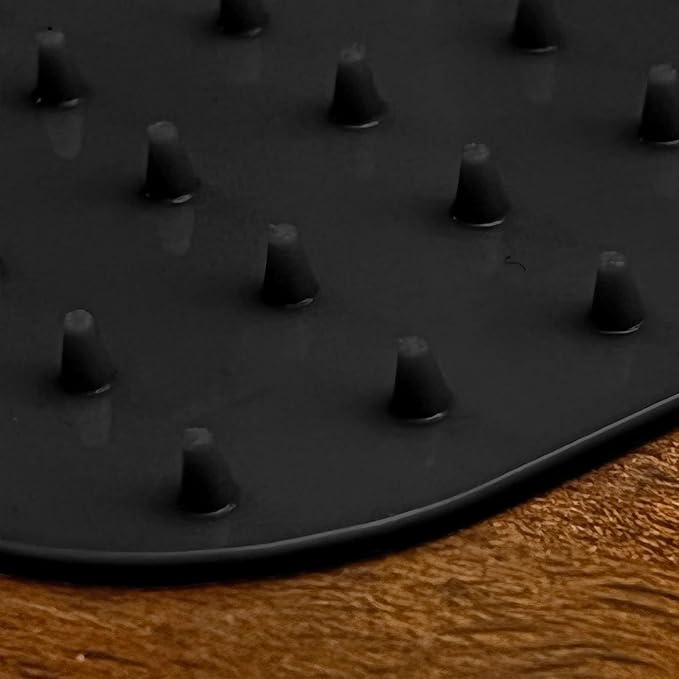 RESILIA Furniture Protector Pet Deterrent Tiles - Pet-Free Training Mat, for Cats, Dogs, Rabbits, Indoor and Outdoor Use, Black, 21 Inches x 19 Inches, 2 Pack