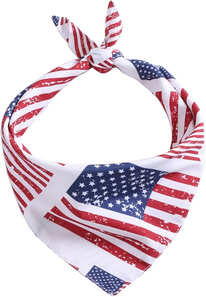 Pet Triangle Bandana Independence Day Festival Burp Cloth with American Flag Print for Dogs and Cats, Holiday Pet Scarf for Patriotic Dog Supplies