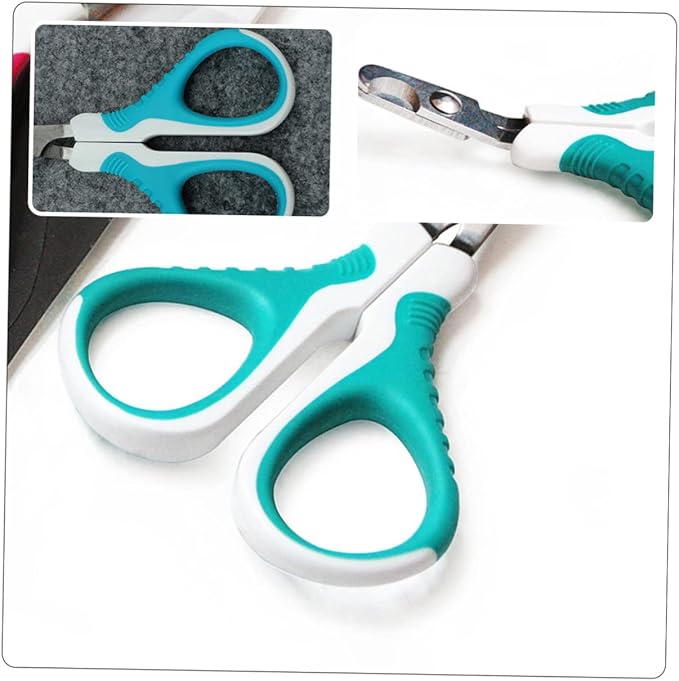 Nail Trimmer for Dogs and Cats Made of Steel Comfortable Handling Safe for Home and Grooming Shops