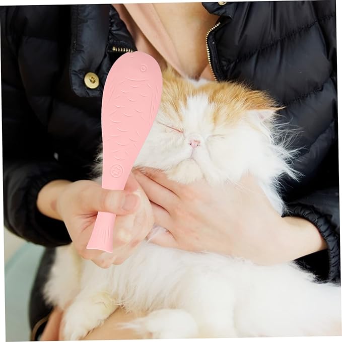 UPKOCH 2pcs Cat Grooming Comb Cat Massage Combs Imitation Tongue Texture for Hair Removal Relaxation Lightweight for Home Travel Use Blue Pink