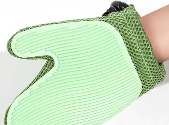 All-in-One Grooming Mist Glove for Pets - 4-in-1 Electrostatic Deshedding Glove with Thickened Padding, Clothing & Car Seats - Upgraded Technology for Cats/Dogs - Machine Washable (Green)