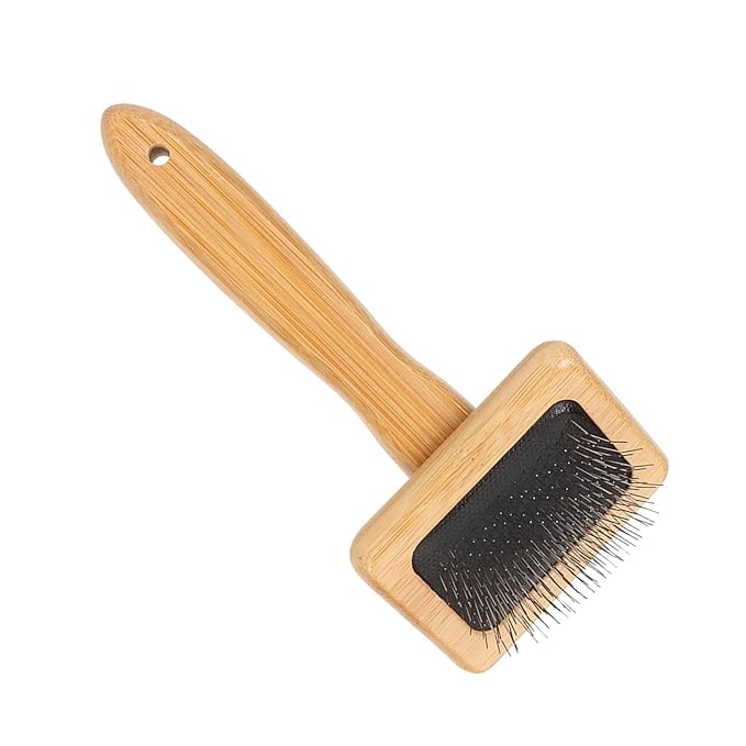 Smoother Brush, Quick Brush, Smooth Curves, Bamboo Macrame Comb, Finely Polished with Cat Hole (S)