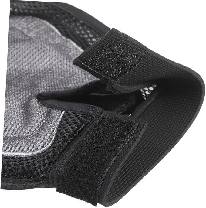 BESPORTBLE Efficient Pet Grooming Glove Deshedding Glove for Dogs Cats Itch Relief for Dogs