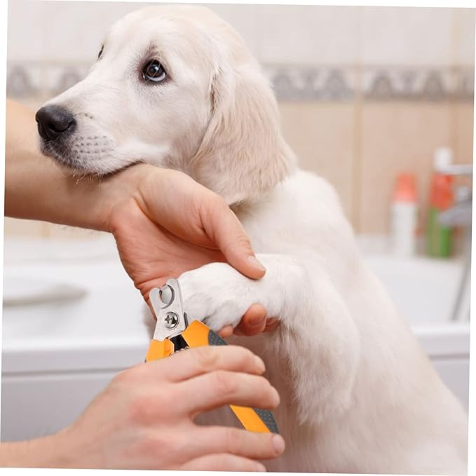 BESPORTBLE Ergonomic Pet Nail Clipper Lightweight and Portable Clipper for Cats and Dogs High Sharpness Blades Easy Nail Trimming for Home Grooming
