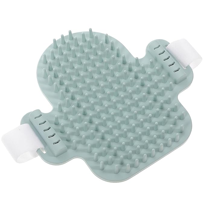 Cat Massaging Comb and Kitten Self Grooming Tool Wooden Corner Scratcher with Silver Vine Green Cat Grooming Supplies Random Color
