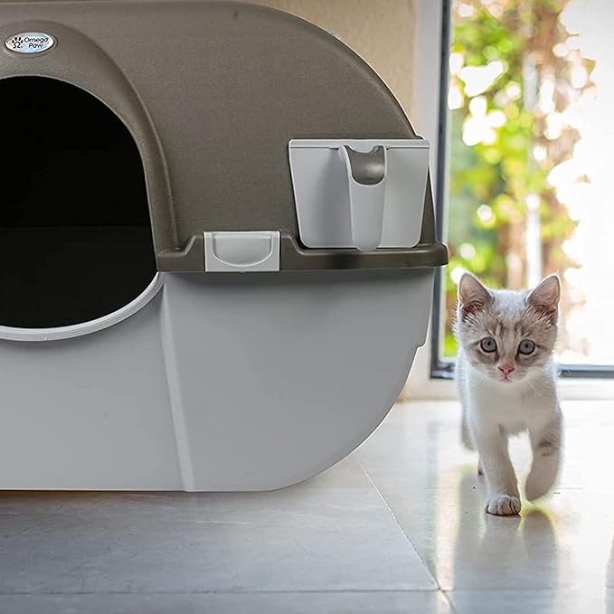 Omega Paw Self Cleaning Litter Box, Omega Paw Roll 'N Clean Litter Box, Regular Size for Kittens and Cats 10 lbs and Under, Brown Color, Model NRA15 V5.0