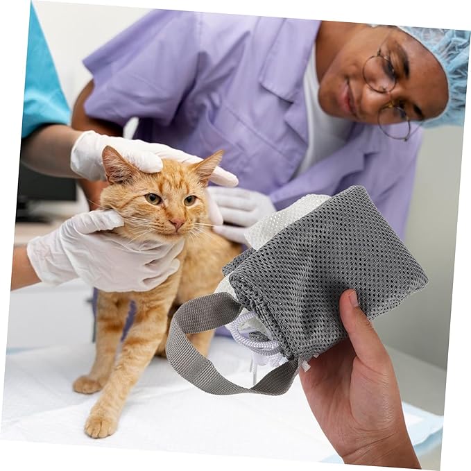 Cat Grooming Bag Adjustable Mesh Bathing Bag for for Bathing Nail Trimming and Ear Cleaning Random