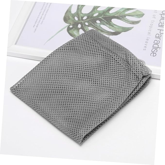 Multi-Function Cat Grooming Bag Grey Bathing Nail Trimming Pouch for Cats Kittens Breathable Mesh Design for Easy Control Comfort During Grooming Bathing and Medication
