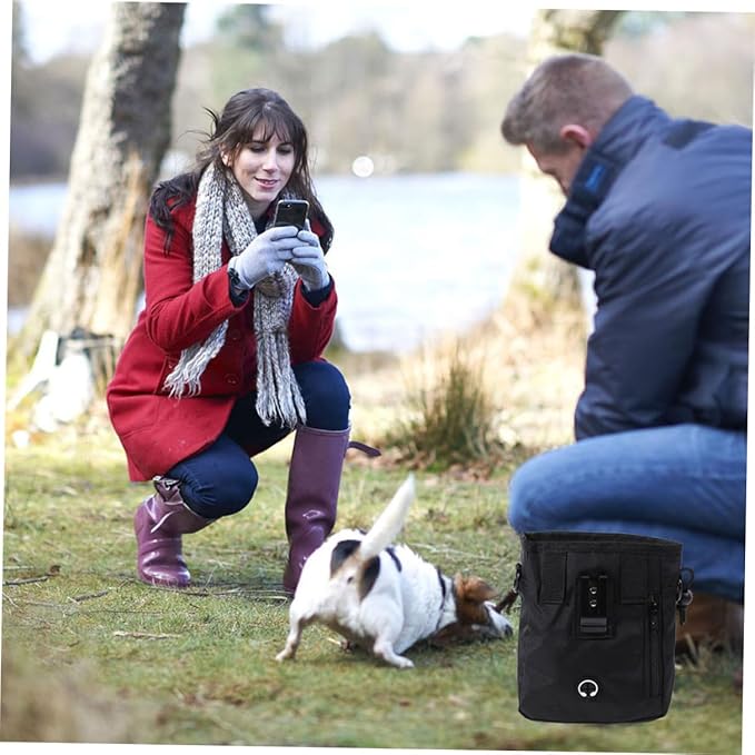 VALICLUD Dog Training Treat Pouch Portable Snack Holder Nylon Dog Food Storage Bag 13x6x18cm Black for Outdoor Use and Pet Supplies