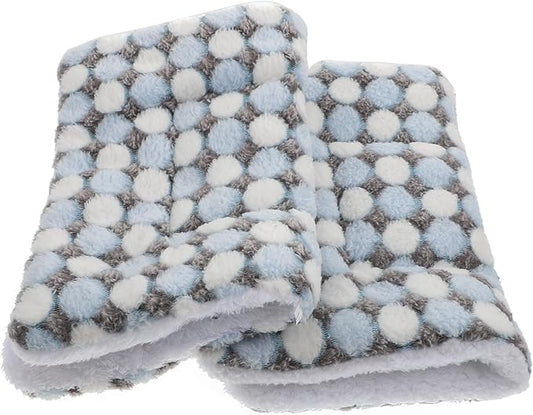 ABOOFAN 2pcs Pet Sleeping Mats Warm Floor Throw Mats Blue Polka Dot Soft Sofa Cushion Pads for Dogs and Cats Autumn Winter Pet Supplies