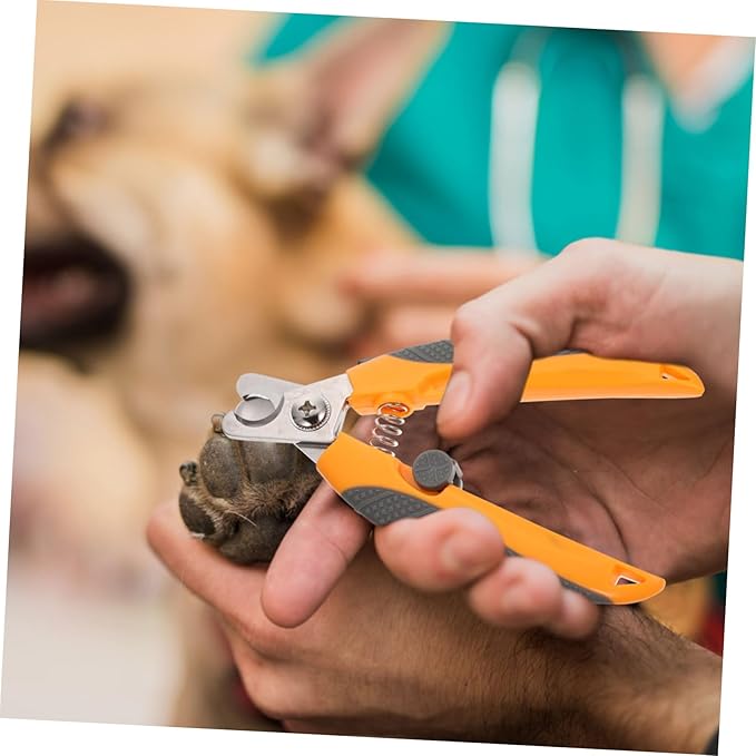 SUPVOX Ergonomic Portable Pet Nail Clipper for Cats and Dogs Wear-Resistant Design Comfortable Grip for Household Grooming Needs