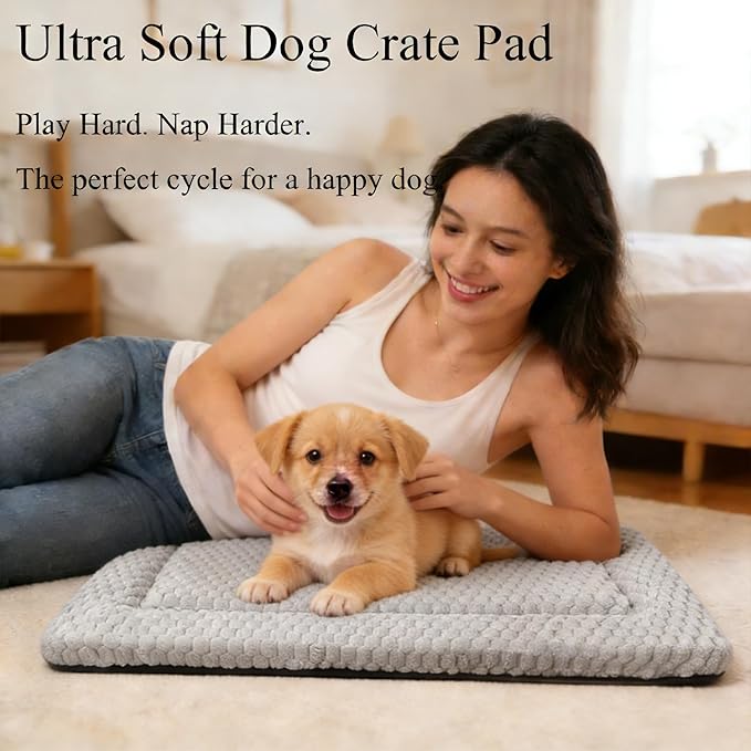 Dog Bed Mat, Reversible Dog Crate Pad - Comfortable Kennel Mat for Dogs & Cats, Machine Washable Dog Bed Suitable for Kennel, Cage or Home Travel（Light Brown, 24" L*18" W*1.5" Th