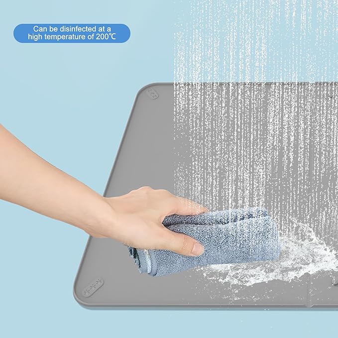 Silicone Pet Pad Nonslip Foldable Design Dog Training Mats Family Friendly for Indoor Outdoor Supply Foldable Pee Pad