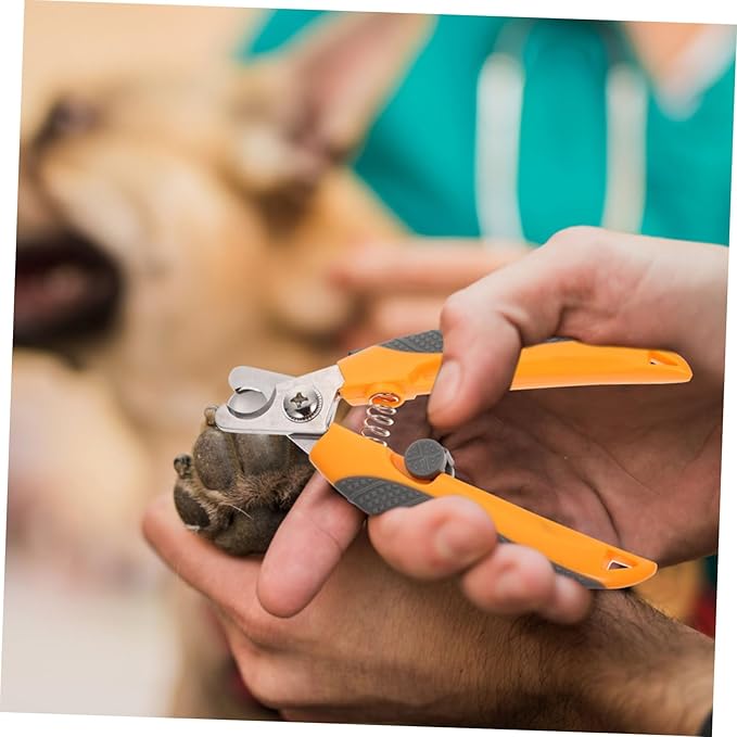Milisten Portable Pet Nail Clipper for Dogs and Cats Ergonomic to Use Safe Nail Trimmer for Animals Convenient Daily Grooming