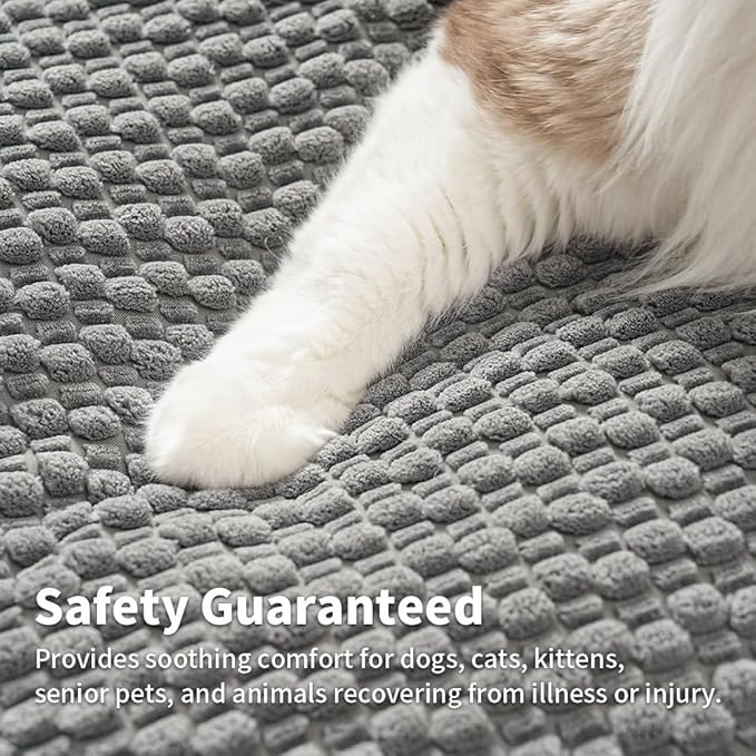 Plush Cat Kneading Bed Mat, Premium Plush Fabric Bed with Non-Slip Bottom, 3cm Thick All-Season Cushion for Cats Who Knead, Machine Washable Anti-Static Pet Bed, 23x15 Inch, Grey