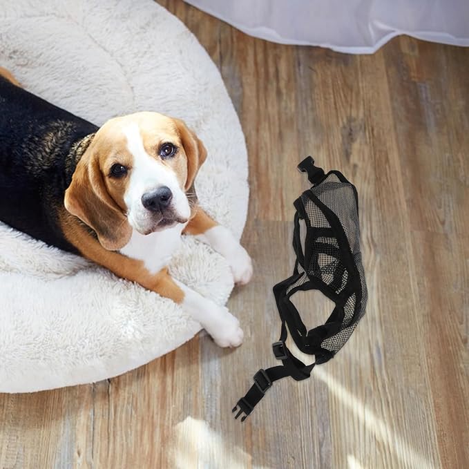 POPETPOP Short Snout Dog Muzzle for Bulldogs Adjustable Soft Breathable Mesh Mouth Cover Anti-Biting Barking Training Muzzle Medium Size Pet Supplies