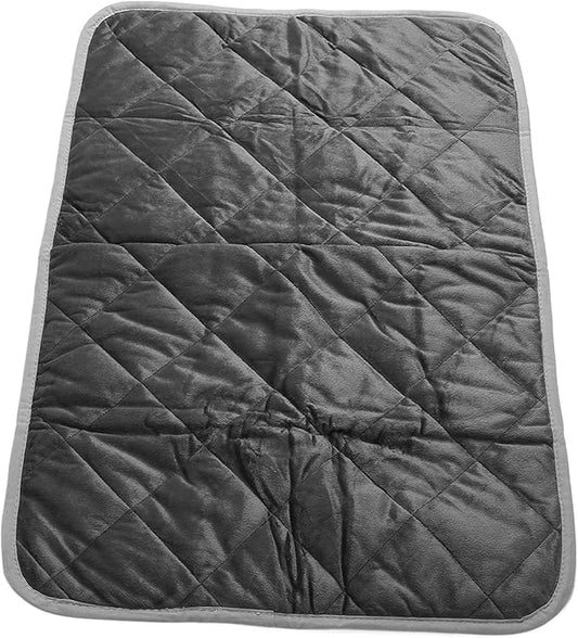 HEEPDD Pet Heating Pad, Pad for Indoor Outdoor Pets, Polyester Fleece Material, Ideal for Dogs and Cats Pet Heating, Self Warming Reusable Nan Dog Supplies (M)