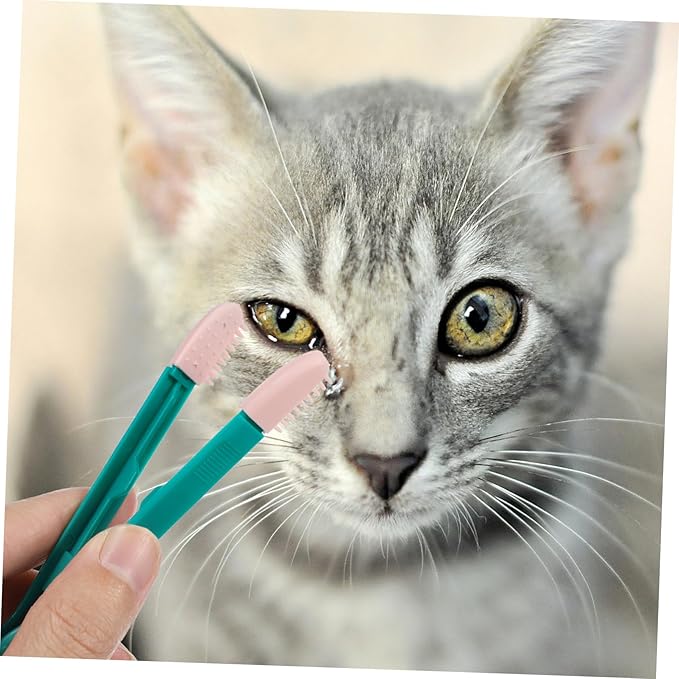 Yardwe 2pcs Lightweight Cat Grooming Comb Soft Tear Brush for Kitten Eye pet Grooming Tool for Shedding Eye Mucus Removal Compact and Comfortable Design