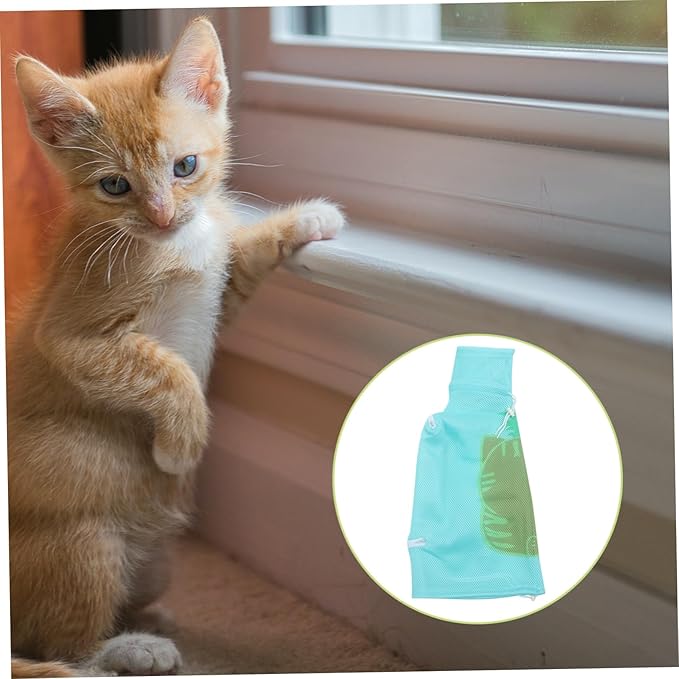 Kisangel Cat Grooming Bag Multi-Function Cat Bathing Bag for Easy Pet Washing and Comfortable Design for Stress Bathing Random Style
