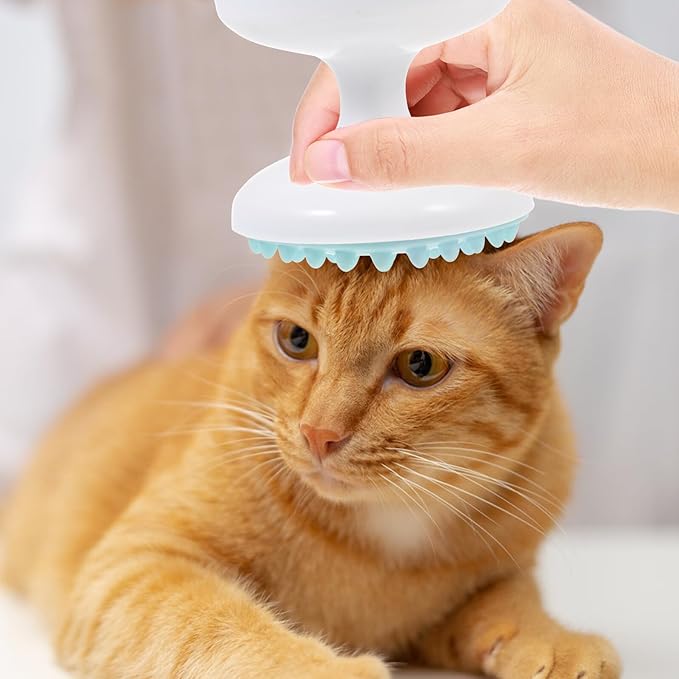 Cat Grooming Comb and Pet Massage Brush Plastic Bath Brush for Cats and Dogs Comfortable Hair Removal and Itch Relief Green Color Suitable and Daily Grooming