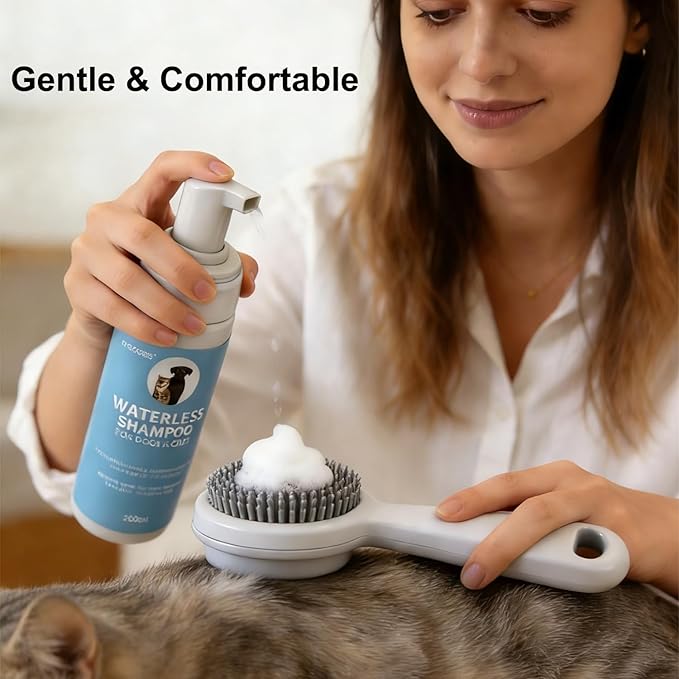 Waterless Cat Shampoo with Brush, Cat Bath No Rinse Dry Foam, Reduce Itchy Skin Shedding and Odor Control, Cats Kitten Shampoo