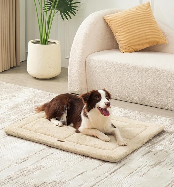 Made4Pets Dog Crate Pad Bed for Medium Large Dogs, Washable & Reversible, Anti-Slip Kennel Mat for Cozy Sleeping, Soft Fluffy Dog Bed for Indoor & Outdoor Use, 35"x23", Beige