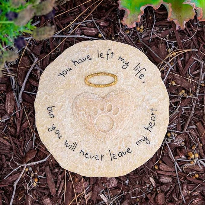iHeartDogs Pet Memorial Garden Stone - 'You Will Never Leave My Heart' - Dog or Cat Bereavement Loss Gift