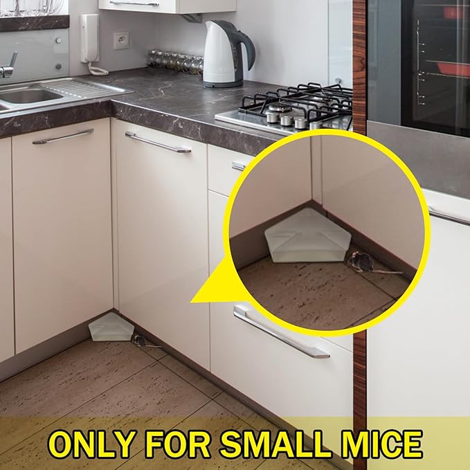 Qualirey Mice Station with Key Triangle Mouse Station Reusable Rodent Trap Box, Keeps Children and Pets Safe Indoor & Outdoor Suitable for Small Mice(Translucent,12 Pcs)
