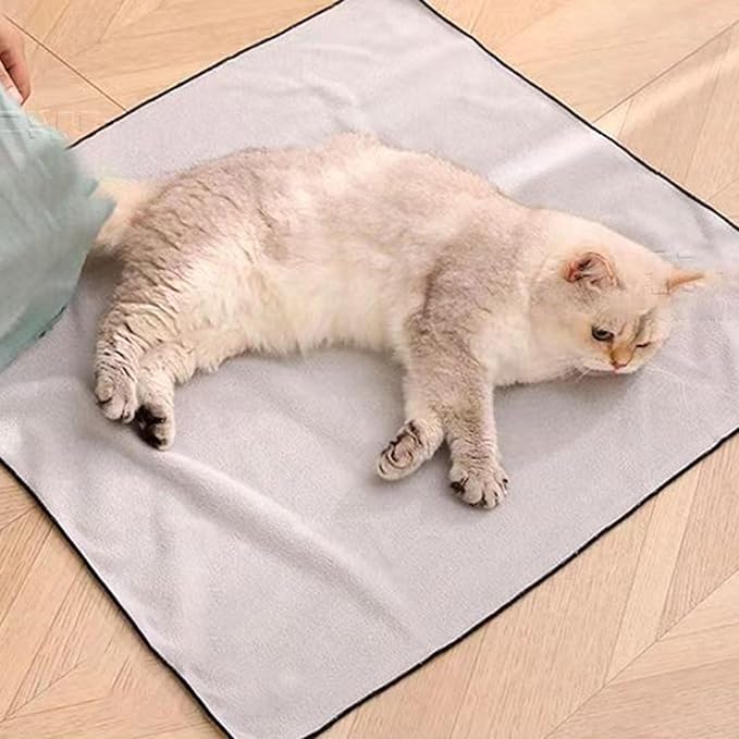 Cat Nail Clippers Wrap - Anti-Scratch Grooming Restraint, Adhesive Pet Holder, Comfortable Anti-Escape Swaddle, Soft Protective Cover | Cute Multi-Functional Wrap for Pet Lovers, Friends, Home
