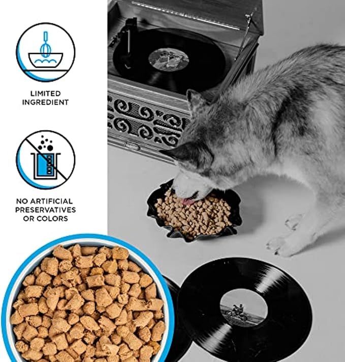 BIXBI Liberty Freeze-Dried Dog Food Topper & Treats, Chicken & Salmon – 94% Meat & Organs, No Refrigeration – USA Made, 4.5 oz