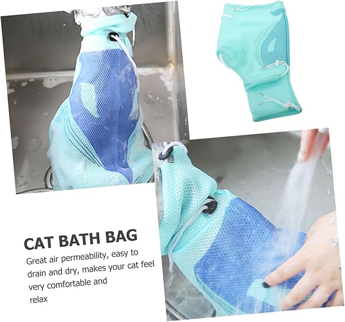 Breathable Three Cat Grooming Bag for Easy Nail Trimming Bathing and Cleaning Versatile and Compact for Kittens and Cats Random Style
