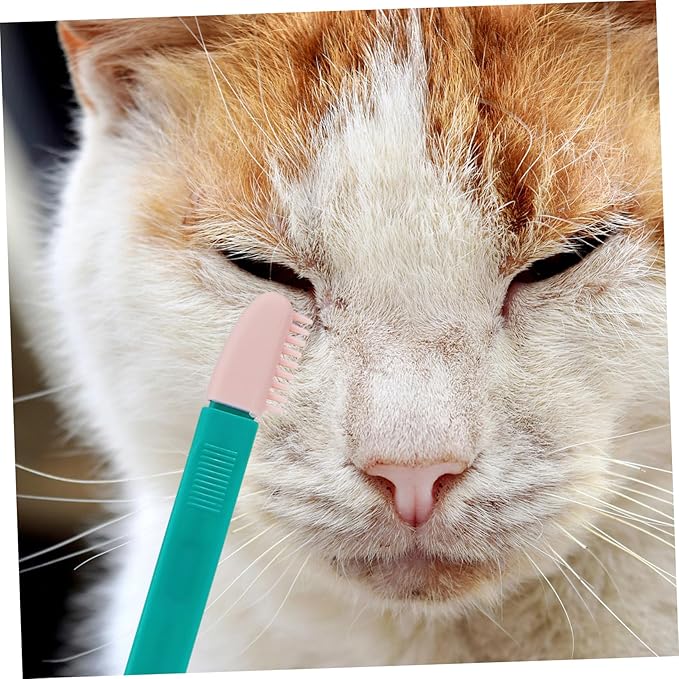 Yardwe 2pcs Lightweight Cat Grooming Comb Soft Tear Brush for Kitten Eye pet Grooming Tool for Shedding Eye Mucus Removal Compact and Comfortable Design