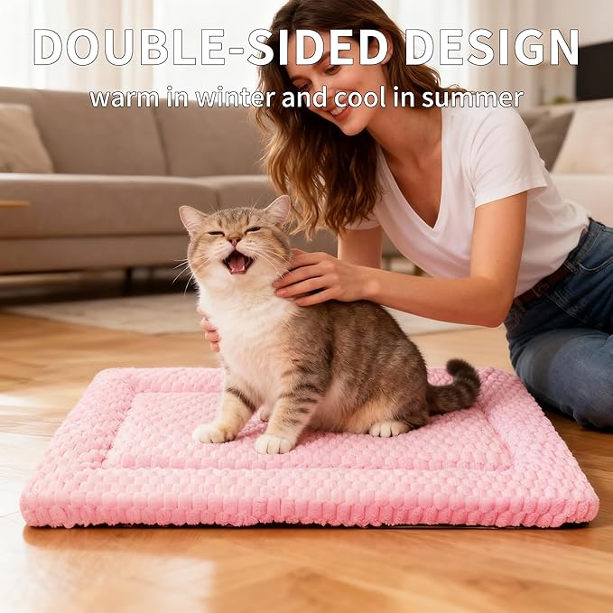 Dog Bed Mat,Reversible & Ultra Soft Kennel Pad-Machine Washable Pet Bed for Dogs & Cats-All-Weather Crate Liner for Crates,Carriers & Travel (Pink, 18" L x 14" W x 1.5" Th)