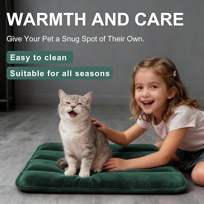 Dog Bed Mat, Reversible Dog Crate Pad with Washable Kennel Mat and Soft Foam, Flat Pet Bed for Dogs & Cats, for Crates Carriers & Travel (Green, 18" L*12" W*1.5" Th)