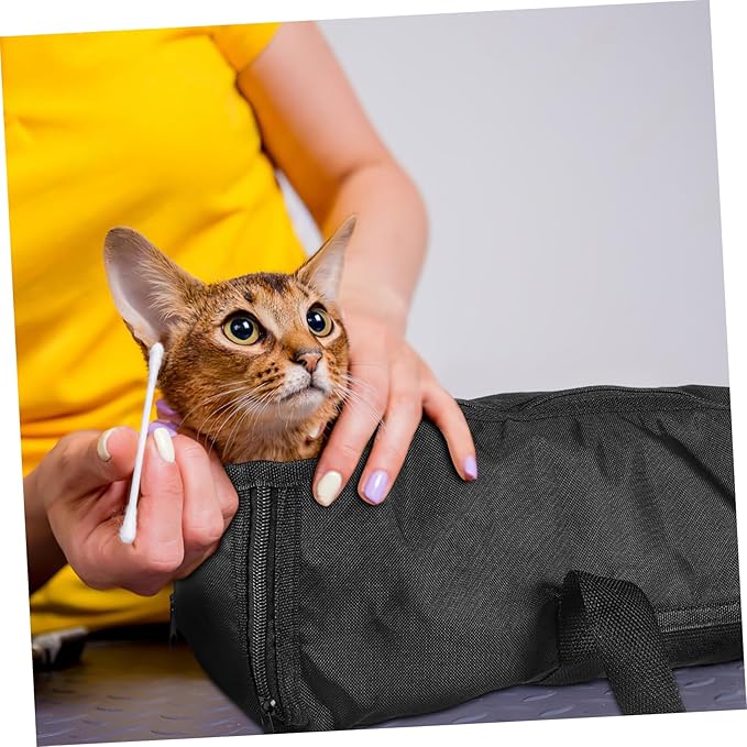 BESPORTBLE Cat Bath Bag Pet Grooming Carrier Nail Trimming Bag Mesh Design Secure Zipper Robust Oxford