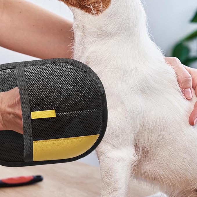 Pet Hair Remover Gloves, 2025 Upgrade Reusable Electrostatic Glove for Cat & Dog Hair Remover Mitt for Couch Furniture Carpet Car Seat Pet Grooming Gloves (1)