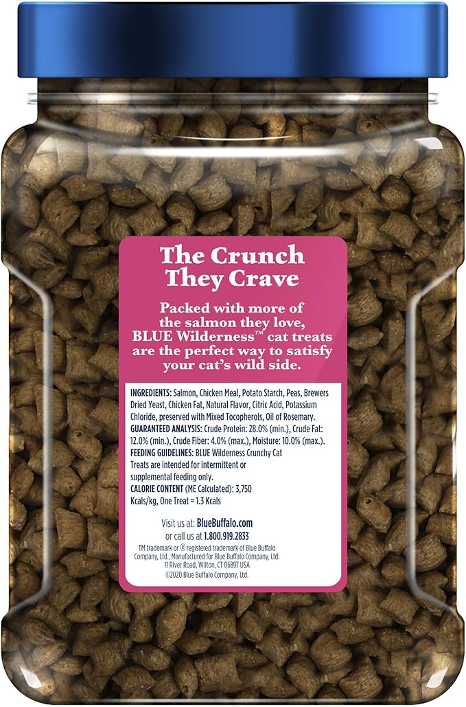 Blue Buffalo Wilderness Crunchy Cat Treats, Made with Natural Ingredients, Tasty Salmon Flavor, 12-oz Tub
