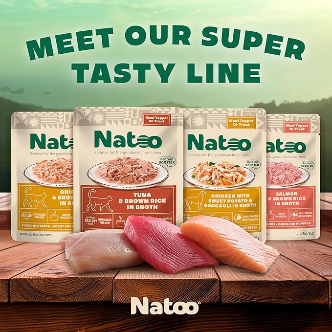 NATOO Cat Food Topper for Picky Eaters, Healthy Soft KittyTreat (Chicken & Brown Rice in Broth), Wet Cat Meal with Gravy, High Protein, Limited Ingredient Adult & Kitten Food, 2.4 oz (Case of 20)